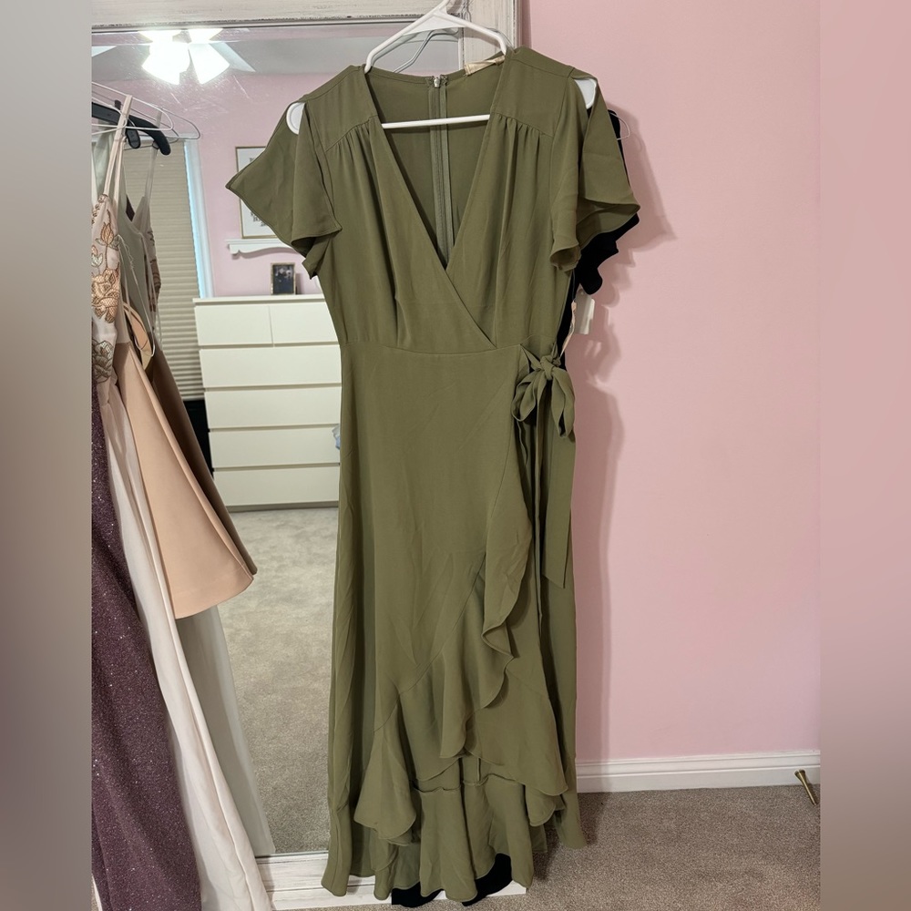 *NWT* Altar’d State Maxi Dress